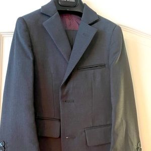 Isaac Mizrahi Boys Gray Two Piece Suit